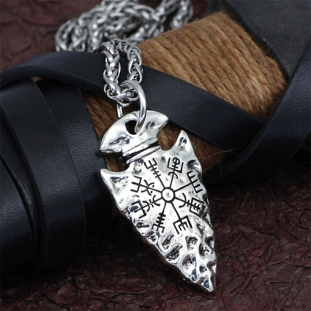 Colar Nórdico Viking Runas